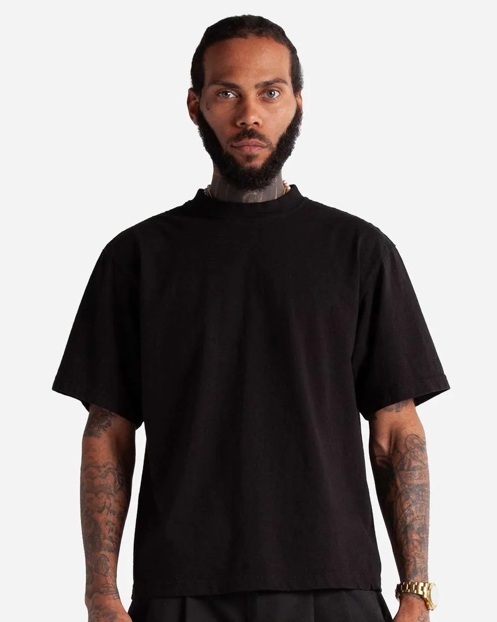 Shaka Wear SHMCS Unisex Max Heavyweight Cropped T-Shirt — blank t-shirt, front view