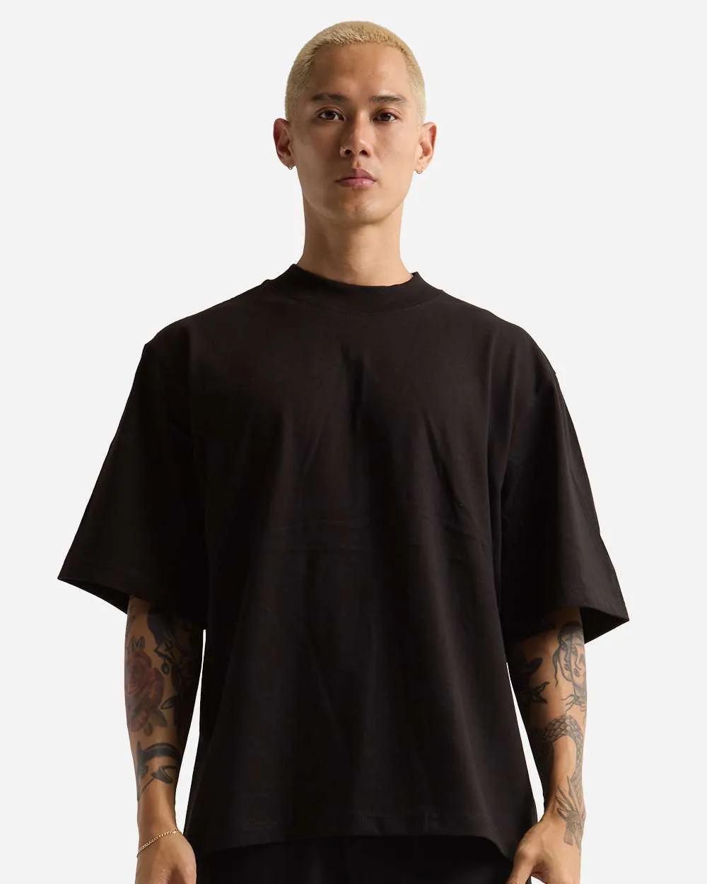 Shaka Wear SHMHO Unisex Max Heavyweight Oversized T-Shirt — blank t-shirt, front view
